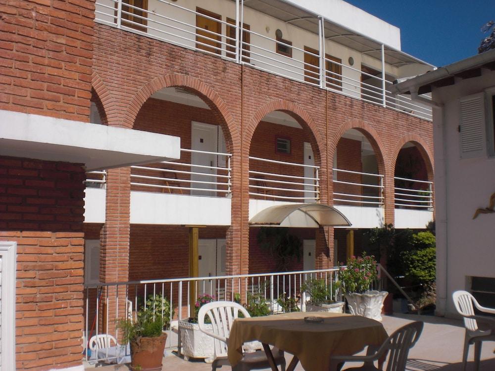 Hotel Palmas Del Sol Асунсьон Экстерьер фото